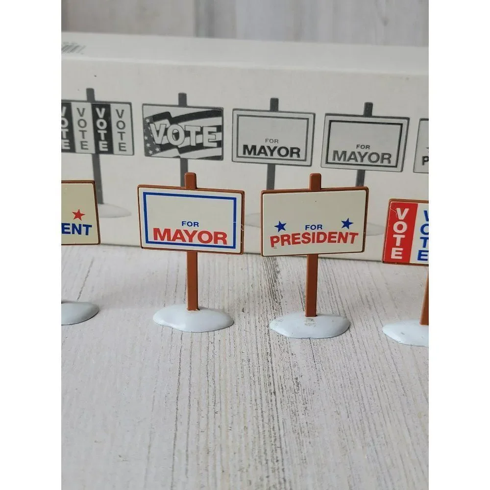 Dept 56 52599 Village Election Yard Signs snow accessory‎ Xmas set